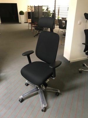 Giroflex Bürostuhl 353-8029 Netzrücken mit Airpad Sitzkissen